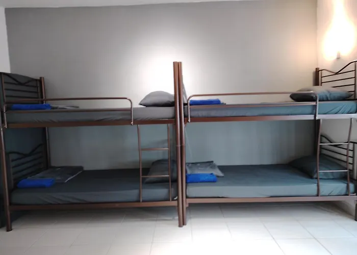 Maison Inn-Jb Tebrau Staycation City Walk Within 8 Mins To Ikea Toppen & Aeon Mall