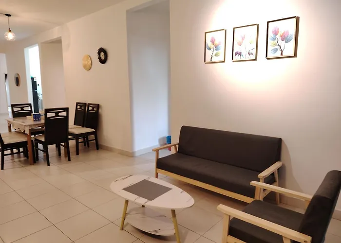 Maison Inn-Jb Tebrau Staycation City Walk Within 8 Mins To Ikea Toppen & Aeon Mall