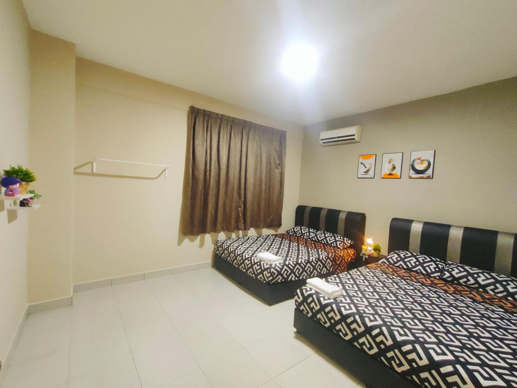 Maison Inn-jb Tebrau Staycation Walk Within 8 Mins To Ikea Toppen & Aeon Mall *