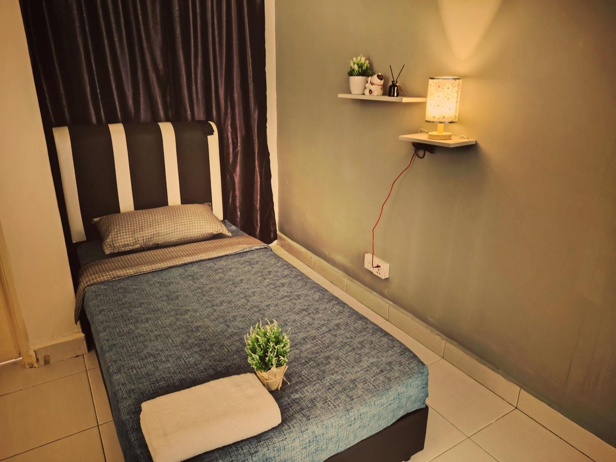 Maison Inn-jb Tebrau Staycation Walk Within 8 Mins To Ikea Toppen & Aeon Mall Pangsapuri Johor Bahru