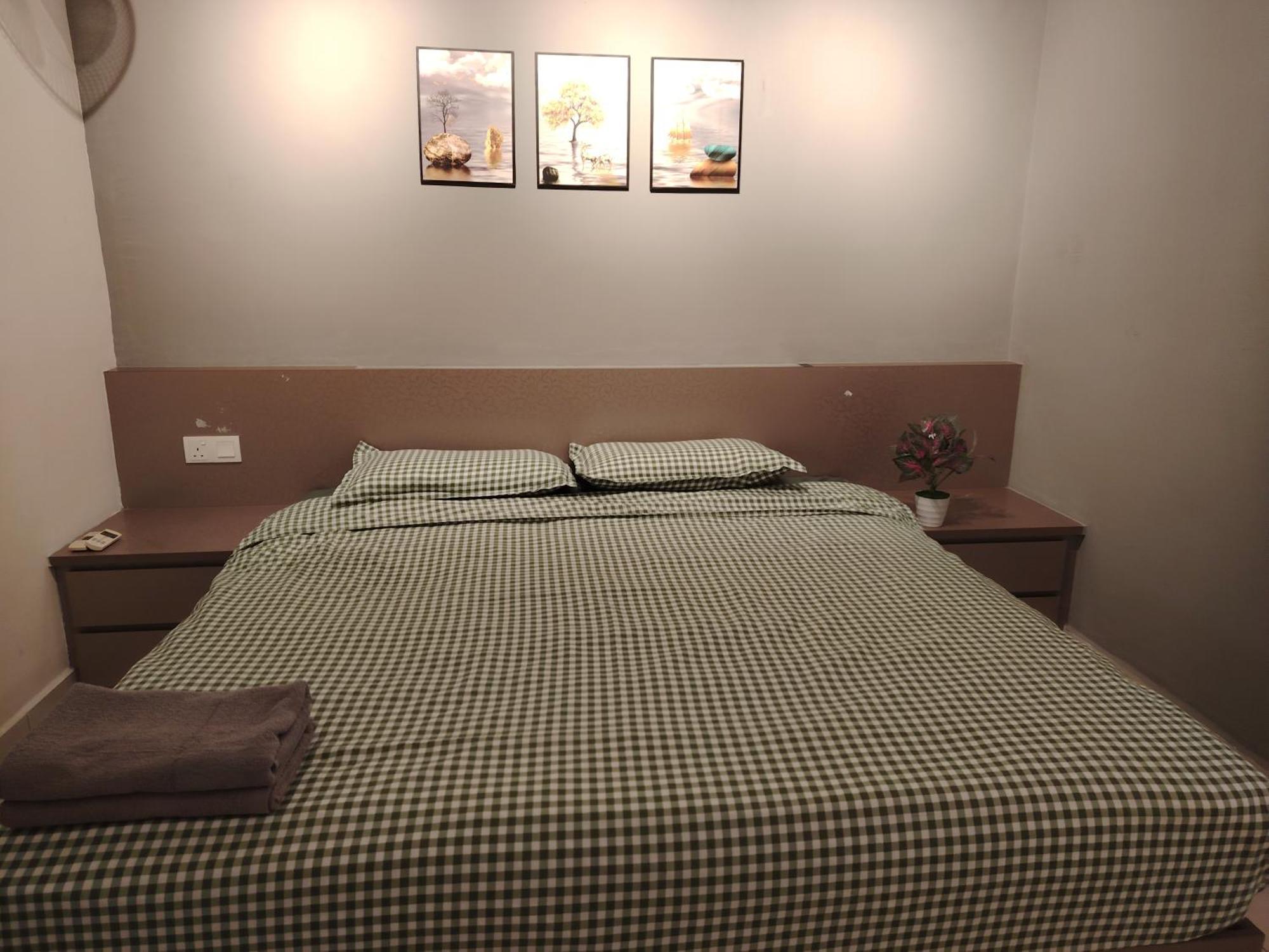 Maison Inn-jb Tebrau Staycation Walk Within 8 Mins To Ikea Toppen & Aeon Mall *