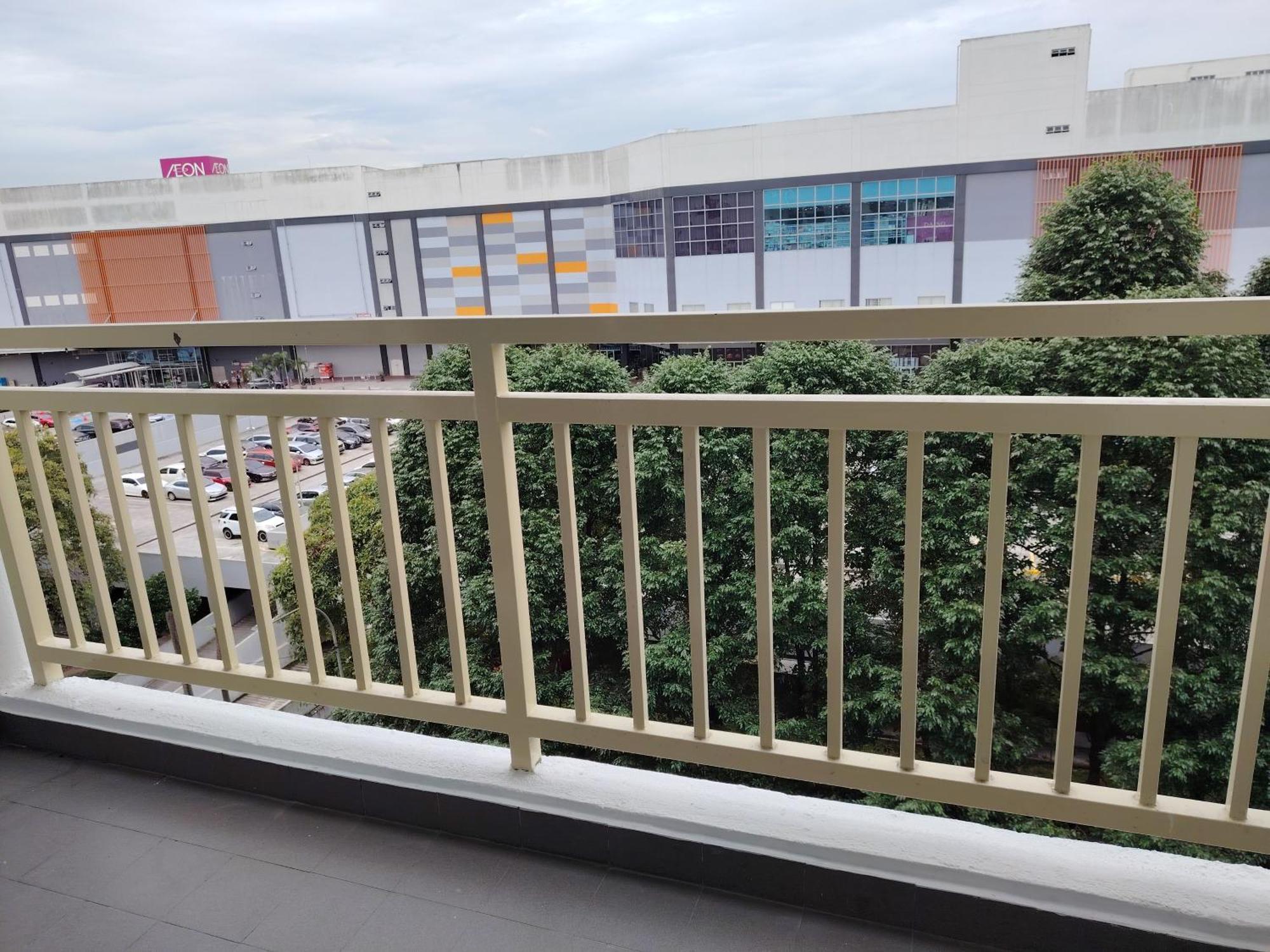 Maison Inn-jb Tebrau Staycation Walk Within 8 Mins To Ikea Toppen & Aeon Mall Apartment *