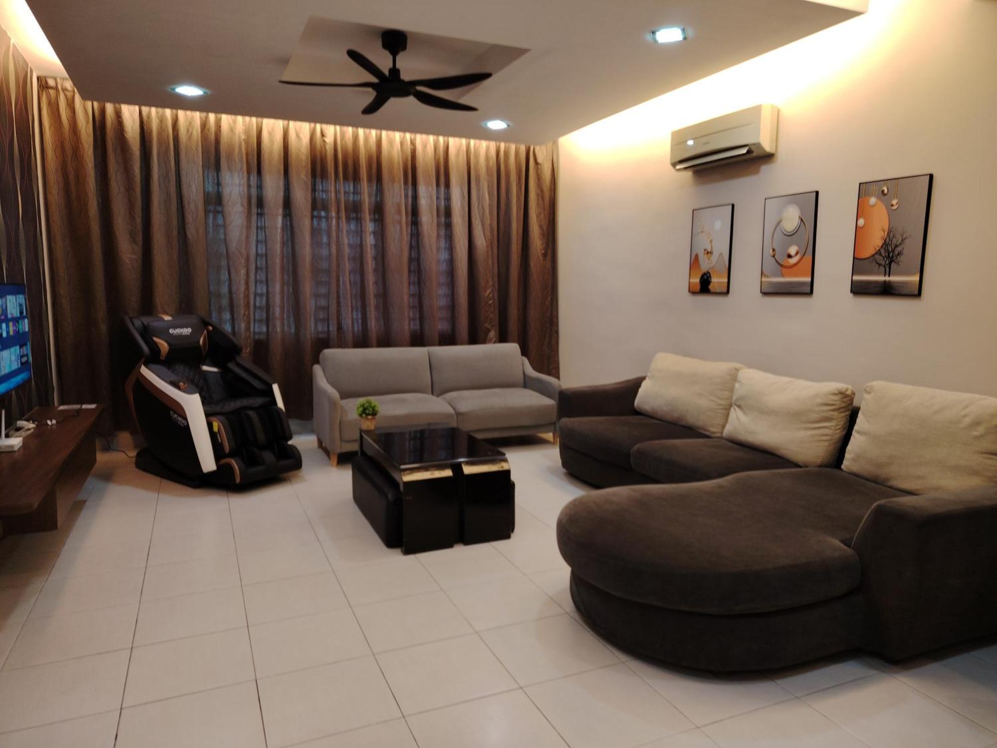 Maison Inn-jb Tebrau Staycation Walk Within 8 Mins To Ikea Toppen & Aeon Mall Apartment *
